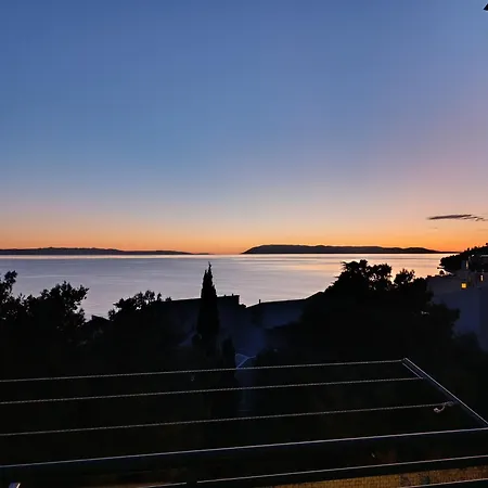 Apartment Jadre טוצפי
