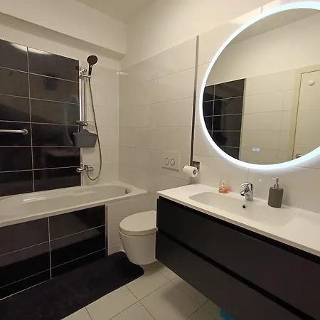 Apartament Apartment Jadre