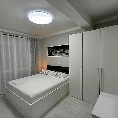 Apartament Apartment Jadre *
